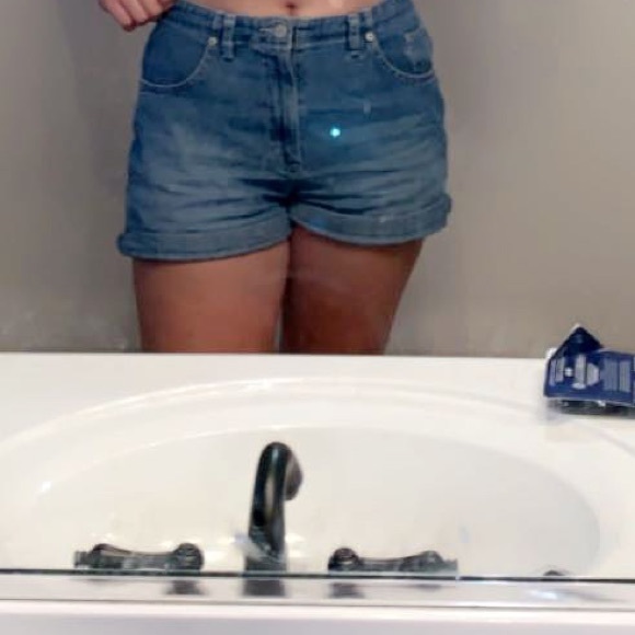 Faded Glory Jean Shorts - Picture 6 of 6